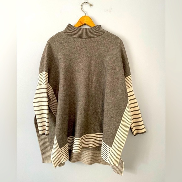 Chicwish Sweaters - Chicwish Women’s Poncho One Size Mock Turtle Neck Side Slit Gray Knit Sweater